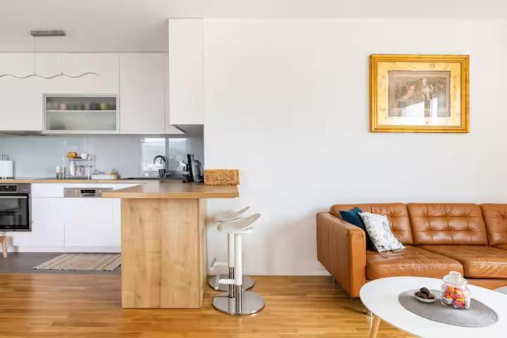 Eurorail Logistics Apartment Zágráb Kültér fotó